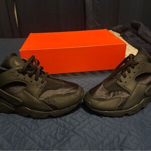 Nike Black Men's Sneakers